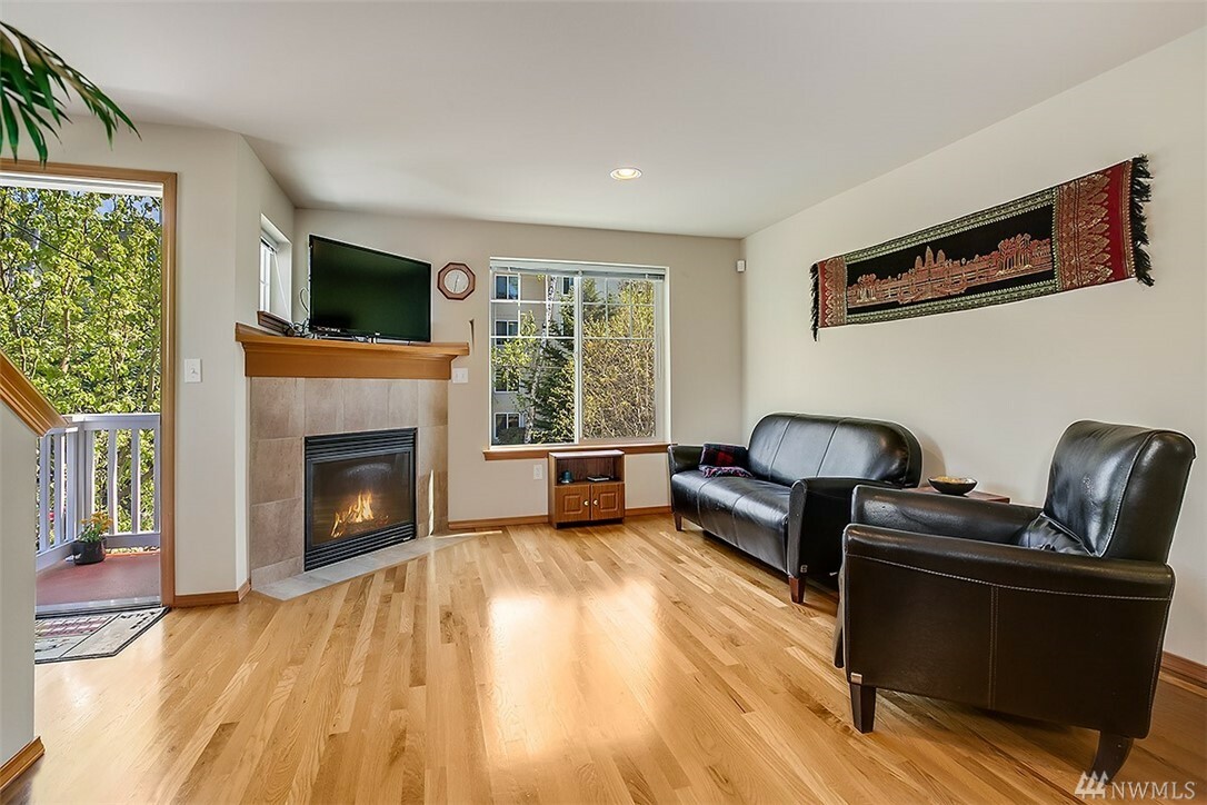 Property Photo: 12333 28th Ave NE C WA 98125