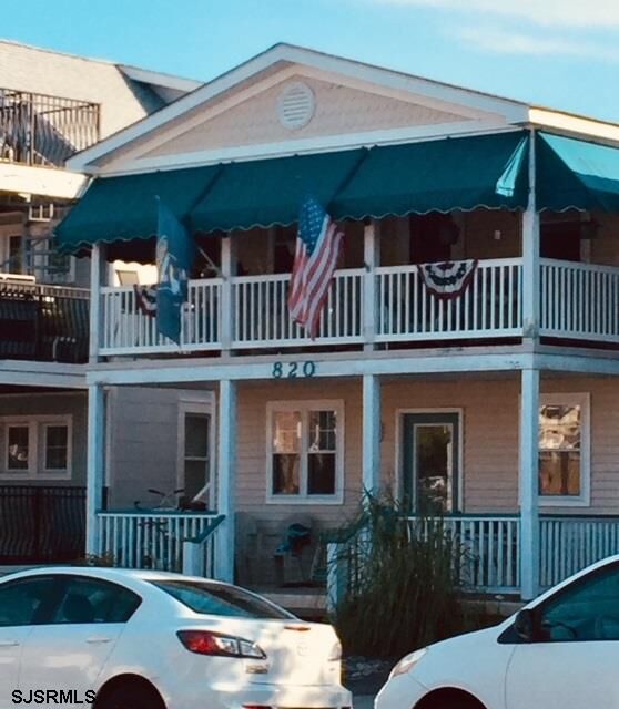 Property Photo: 820 Saint Charles Pl 2 NJ 08226-4237