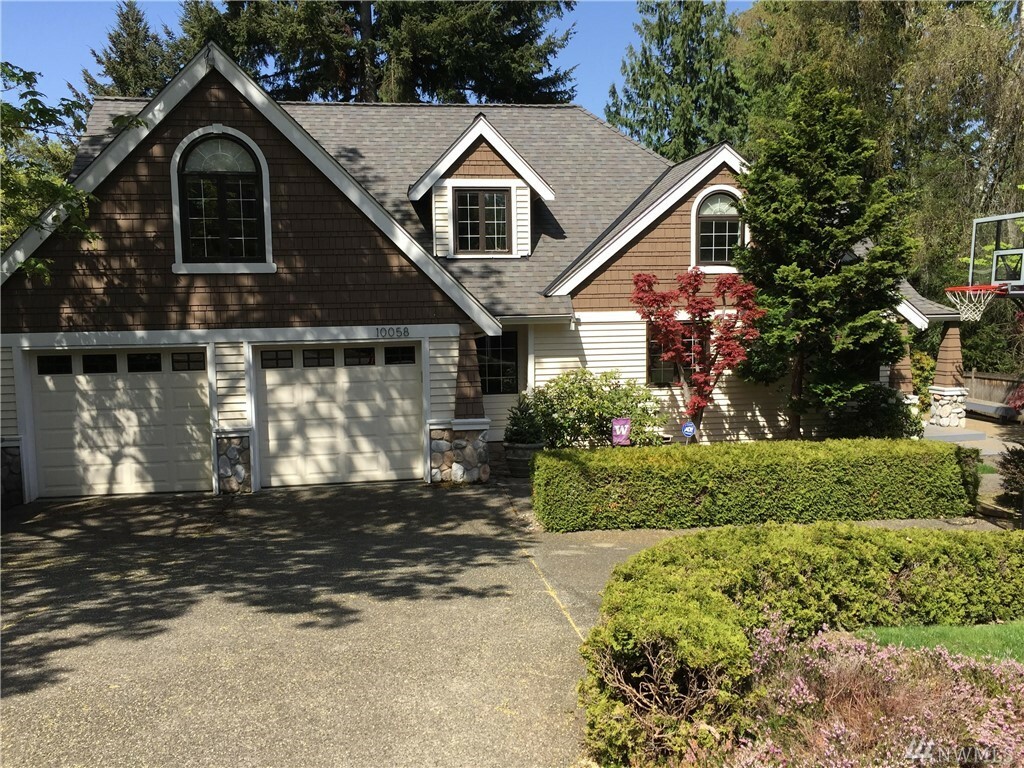 Property Photo:  10058 NE 29th Place  WA 98004 