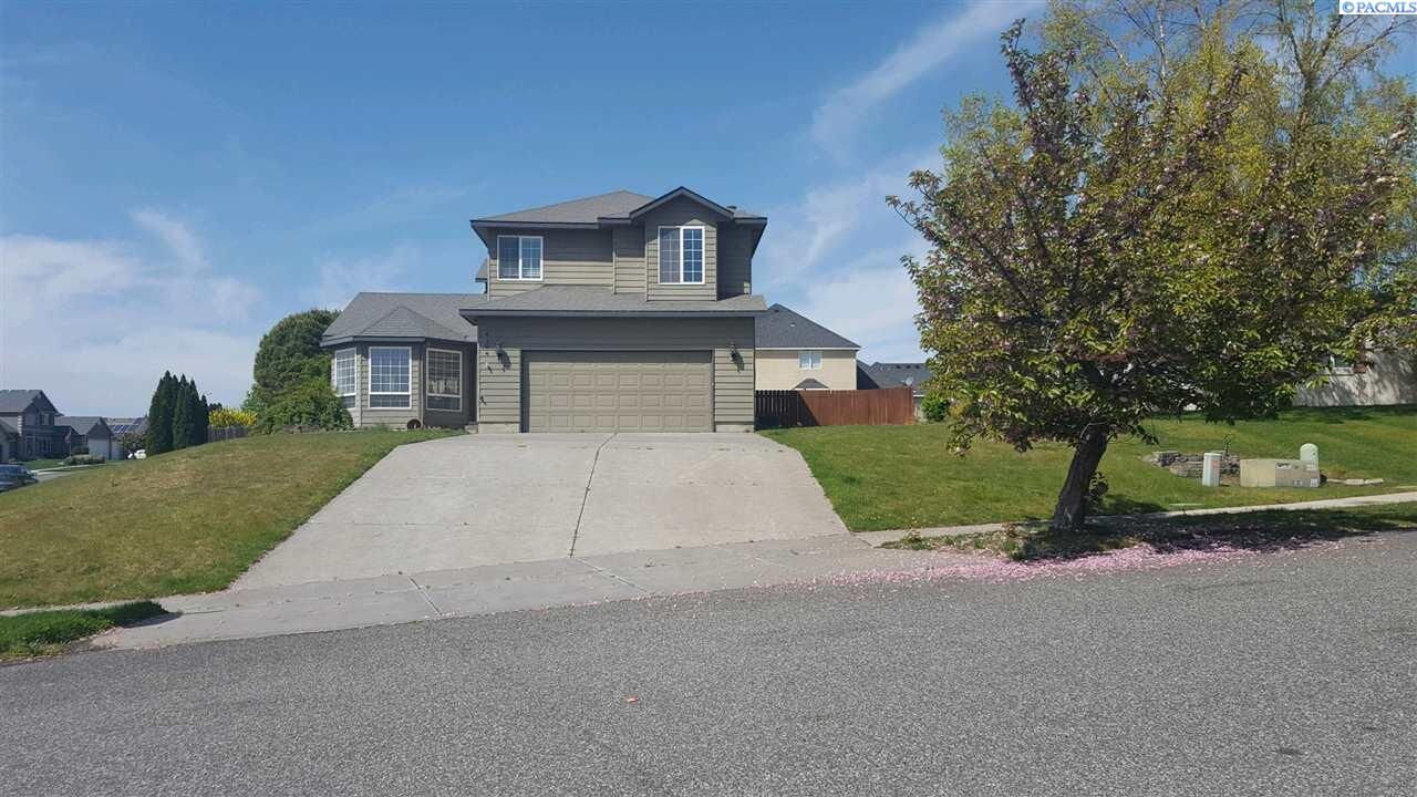 Property Photo: 4104 Mojave Ct WA 99301