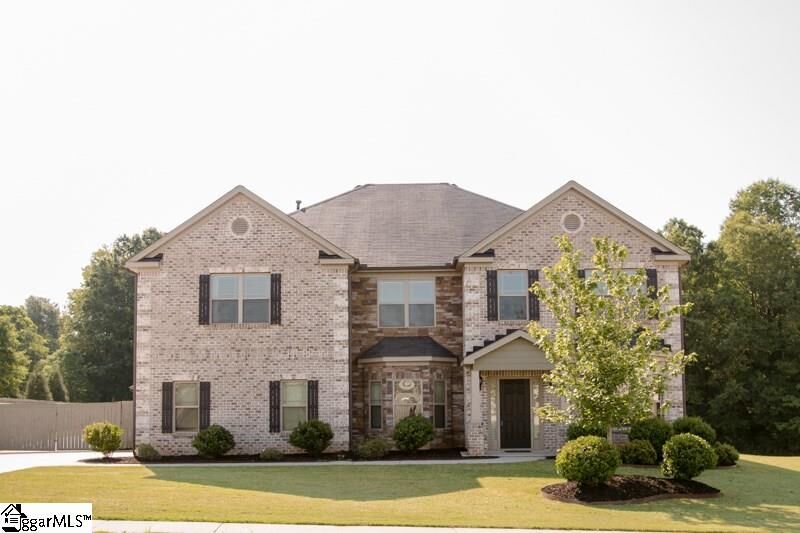 Property Photo:  207 Slate Rock Drive  SC 29388-7614 
