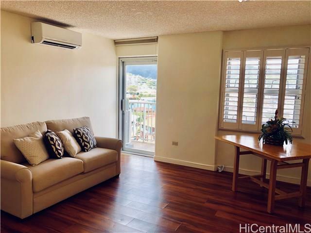 Property Photo:  802 Punahou Street 602  HI 96826 