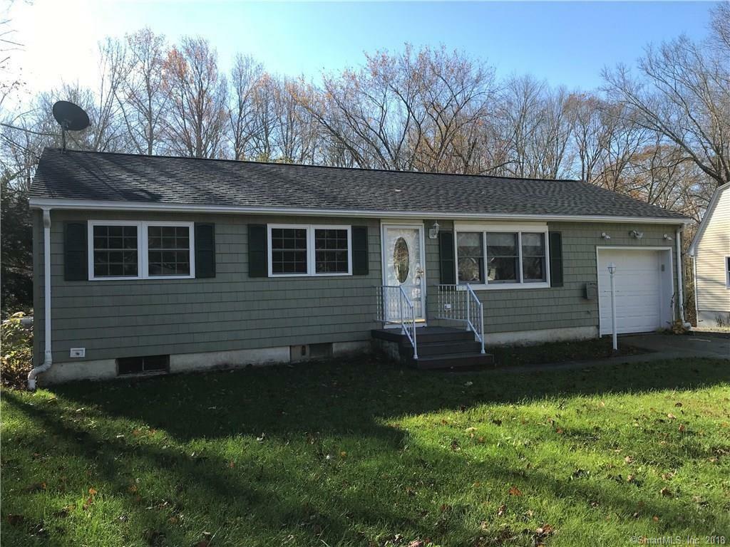 Property Photo:  4 Village Drive  CT 06339 