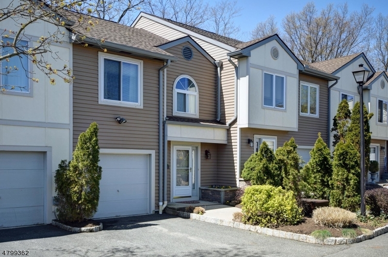 Property Photo:  704 Park Pl  NJ 07081 