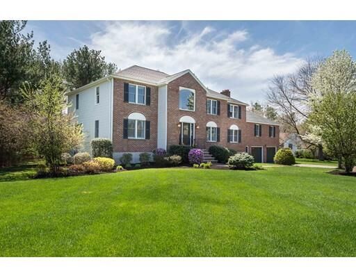 Property Photo:  18 Orchard Crossing  MA 01810 