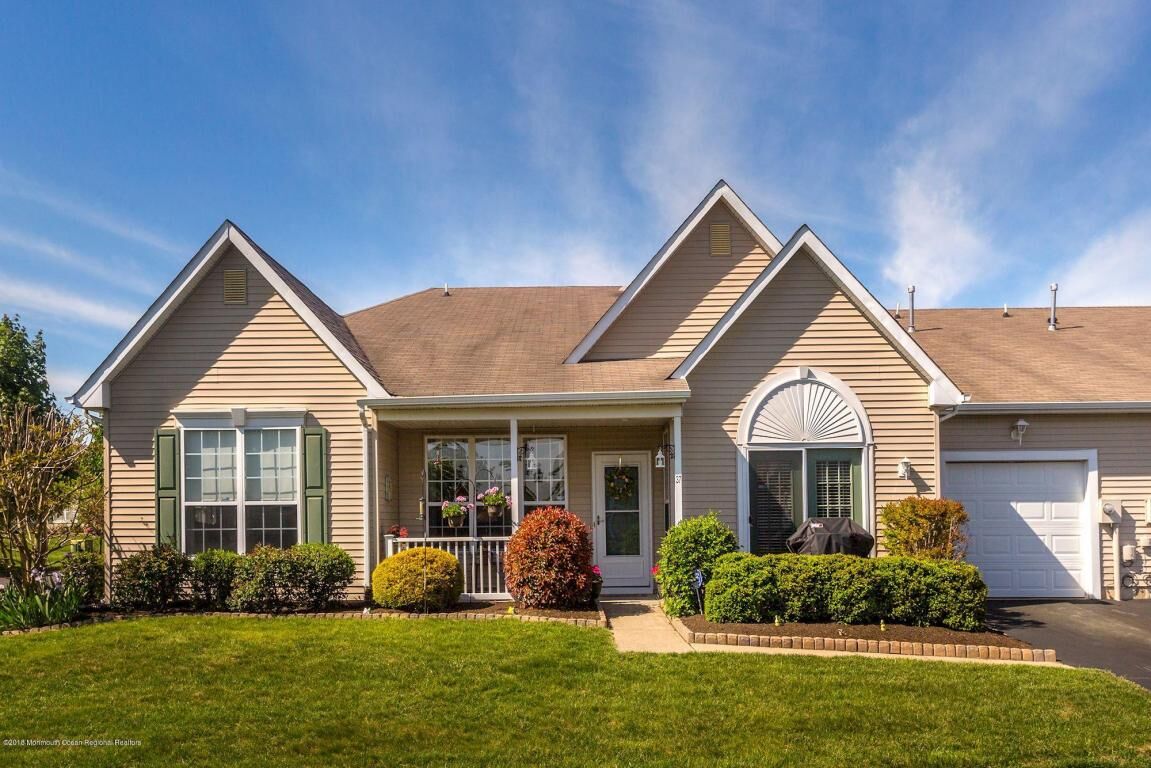 Property Photo:  37 Deerchase Lane  NJ 08701 