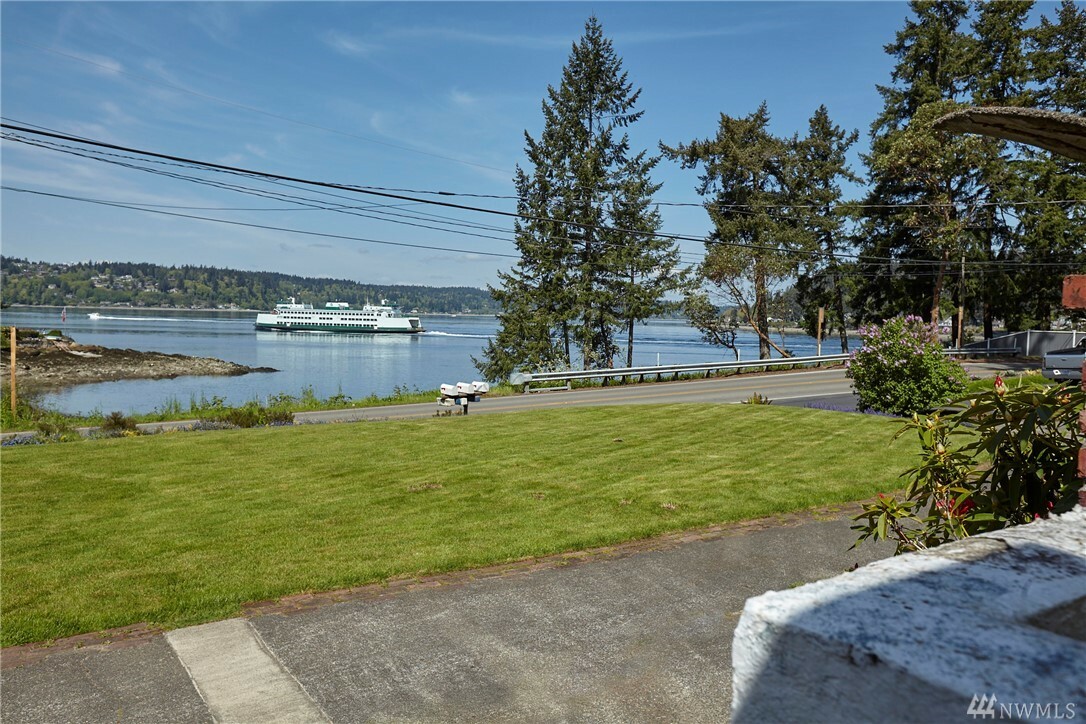 Property Photo:  6480 Beach Dr E  WA 98366 