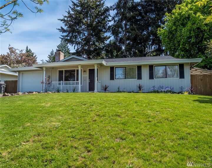 13700 90th Ave NE  Kirkland WA 98034 photo