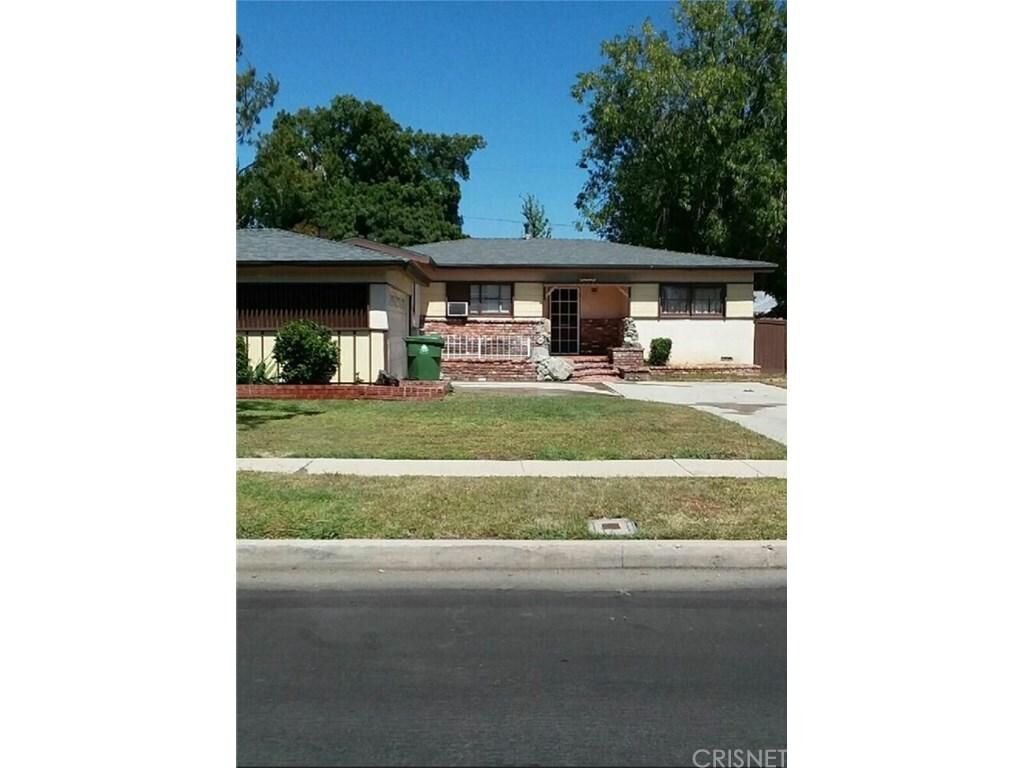 Property Photo:  10526 Aqueduct Avenue  CA 91344 