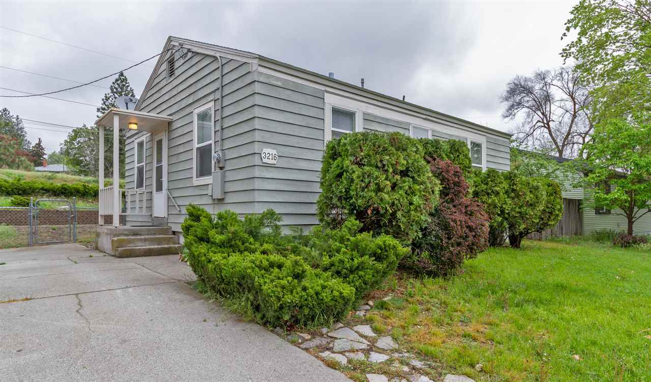 Property Photo:  3216 W Trinity Cir  WA 99224 