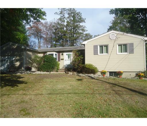 Property Photo:  23 Bradford Road  NJ 08816 