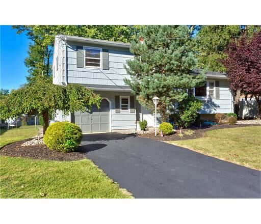 Property Photo:  84 Hillsdale Road  NJ 08816 