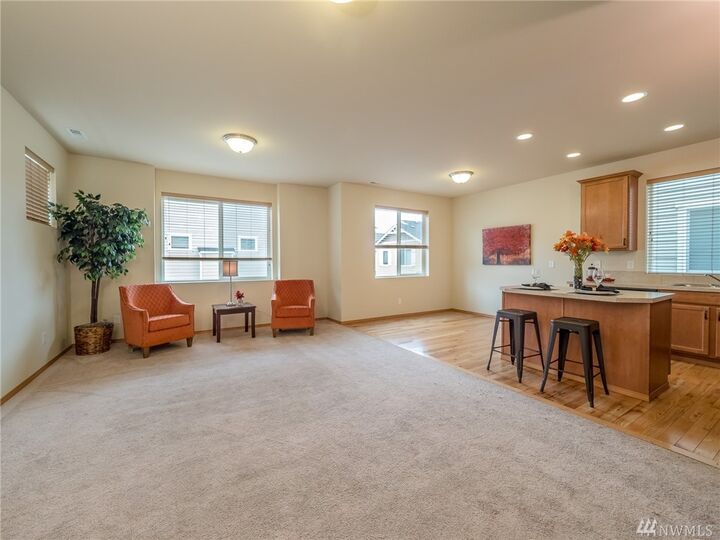 Property Photo: 9905 1st Place W 7 WA 98204