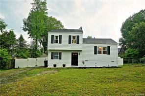 Property Photo:  9424 Bent Wood Lane  VA 23237 