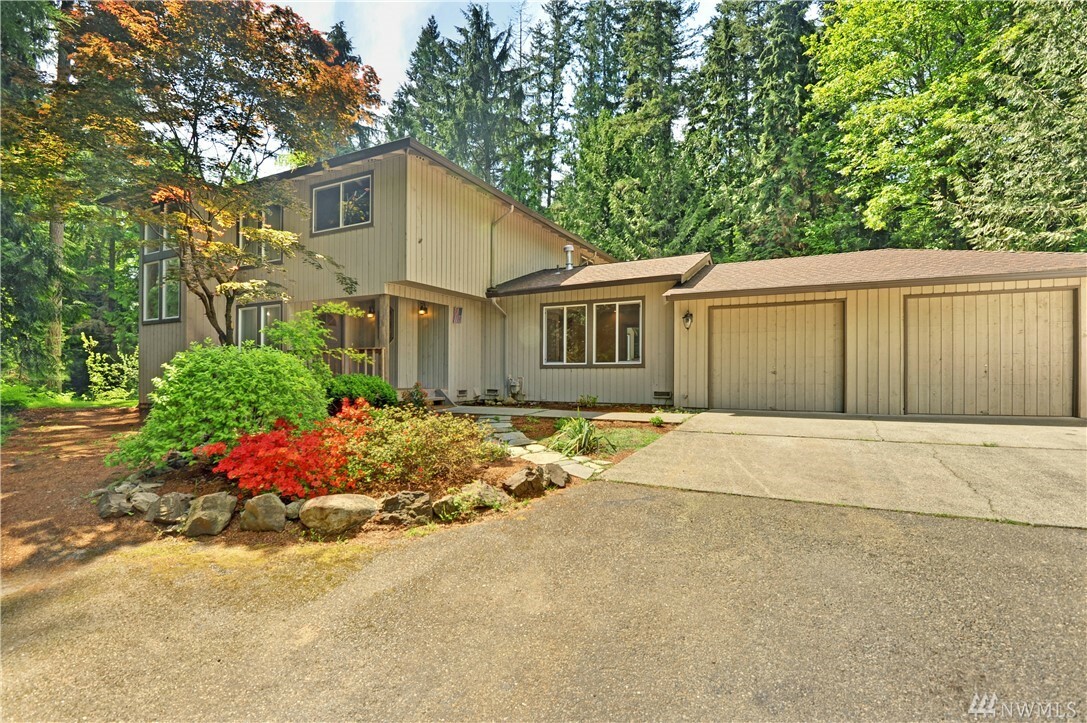 Property Photo:  17745 201st Ave NE  WA 98077 