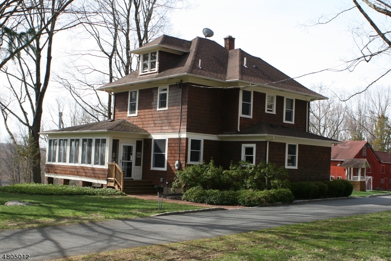 Property Photo:  7 Split Rock Rd  NJ 07005 