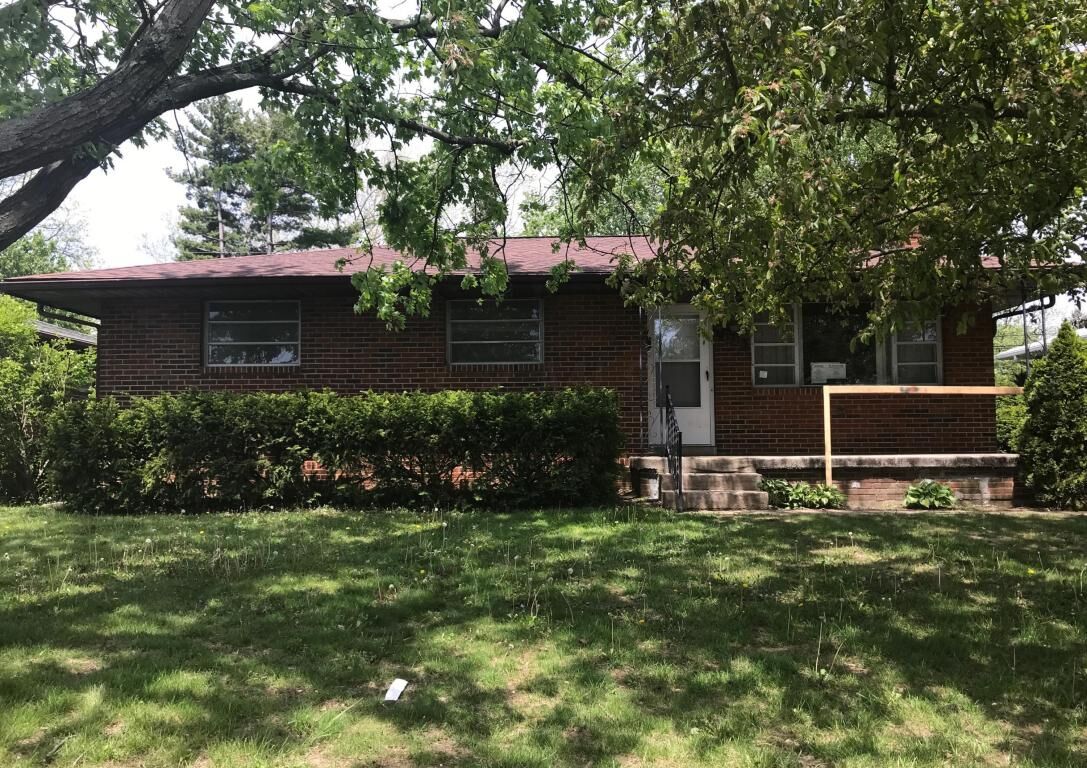 Property Photo:  4228 E Mound Street  OH 43227 