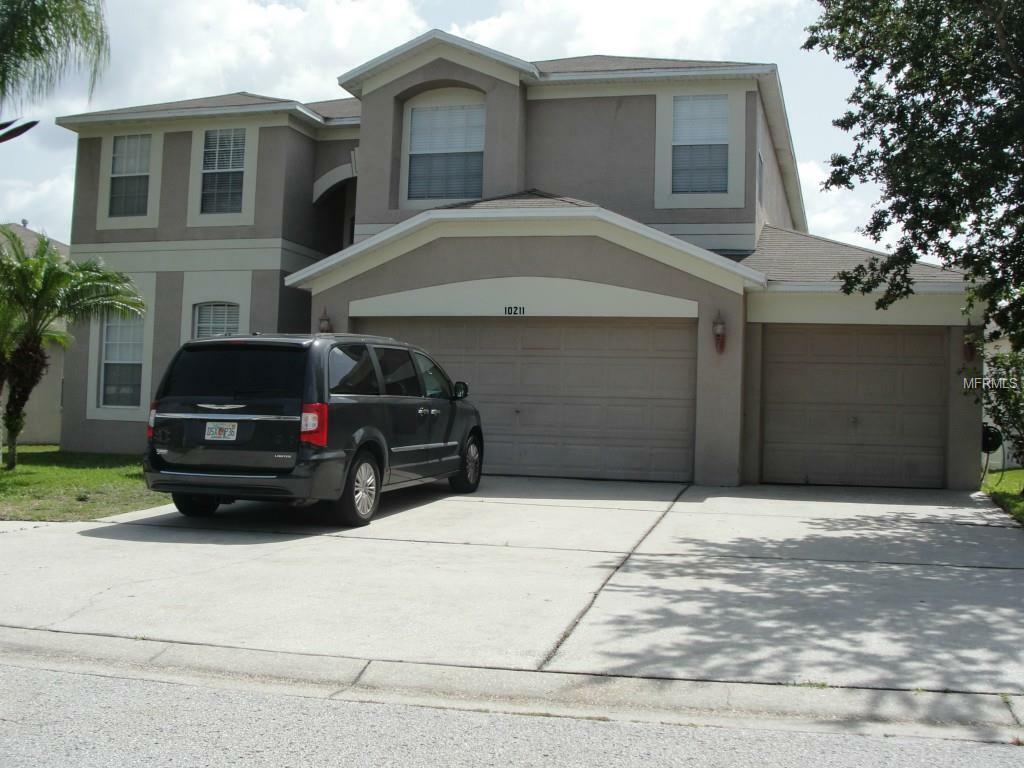 Property Photo: 10211 Grant Creek Drive FL 33647