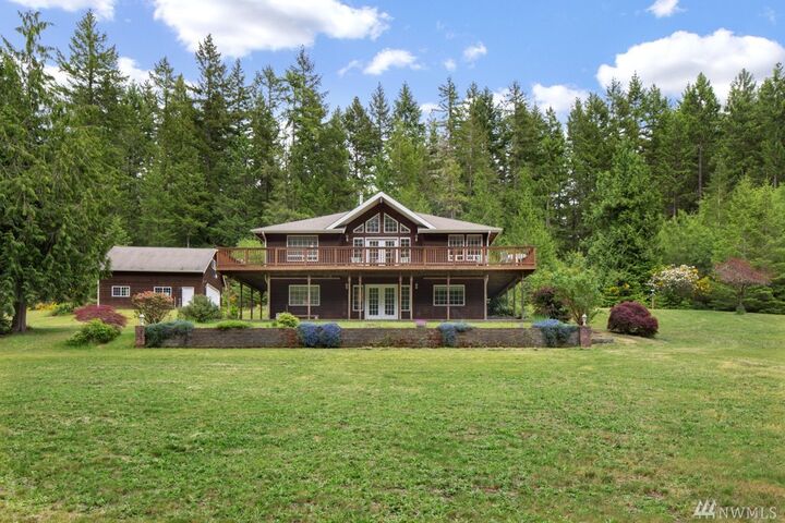 Property Photo:  10011 Cramer Rd Kpn  WA 98329 