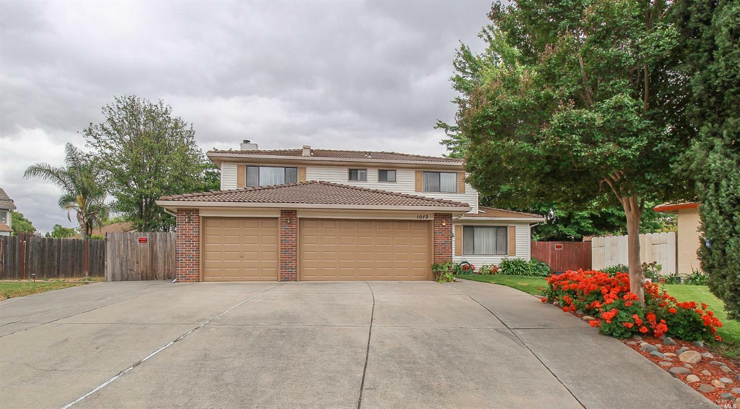 Property Photo:  1013 Shire Court  CA 94533 