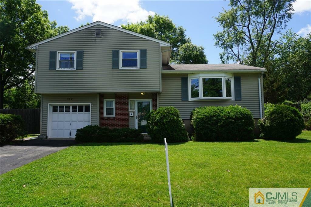 Property Photo:  112 Winding Road  NJ 08830 