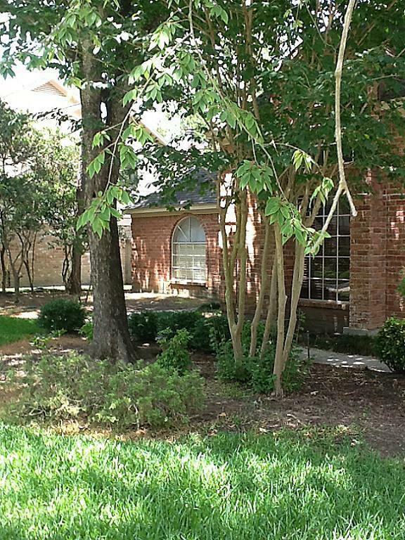 Property Photo: 93 Towering Pines Drive TX 77381