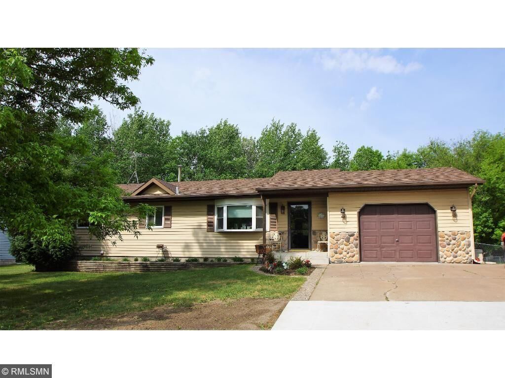 Property Photo:  30130 Ridgewood Avenue  MN 55074 