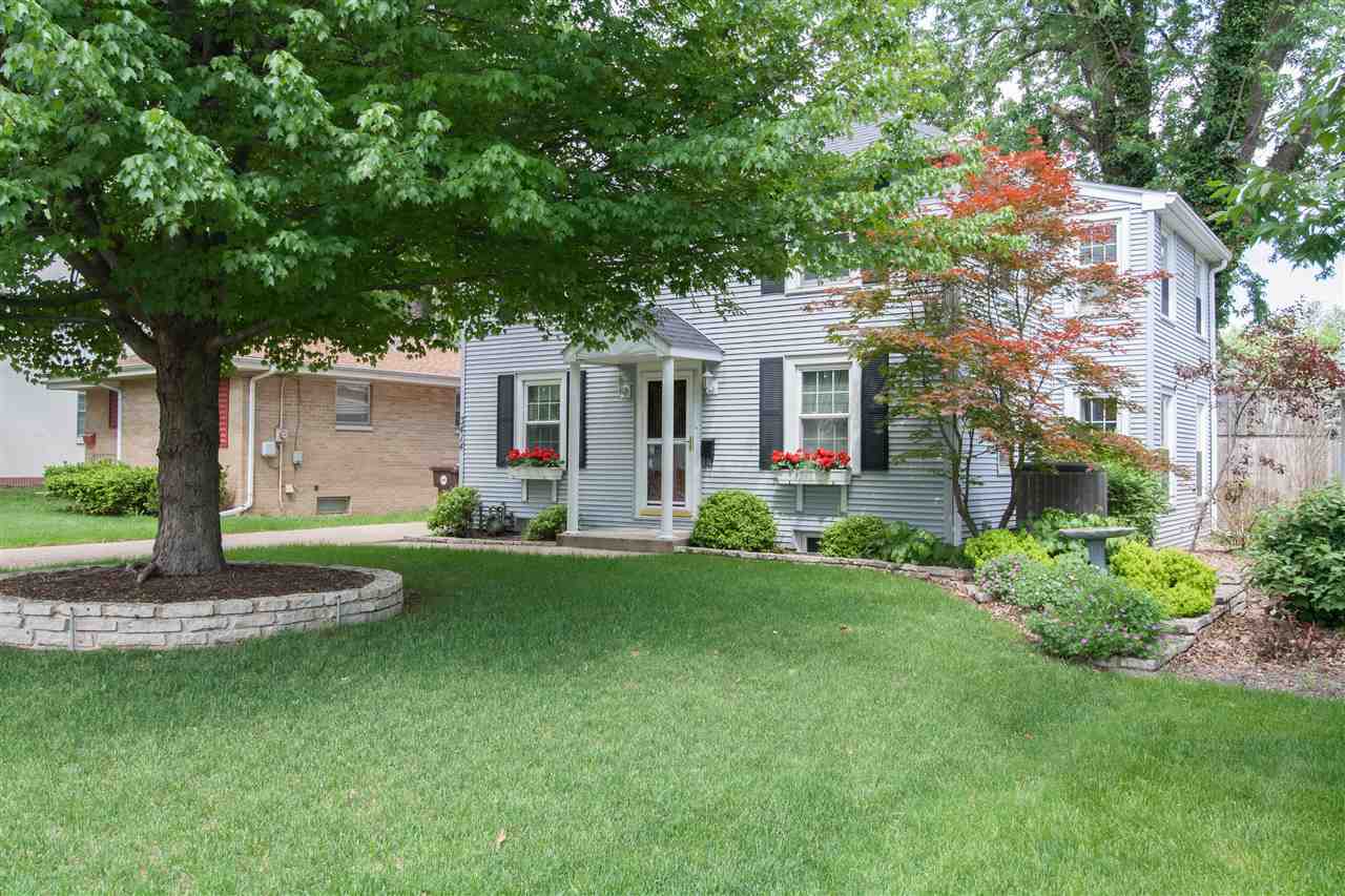 Property Photo:  3414 N Peoria  IL 61603 