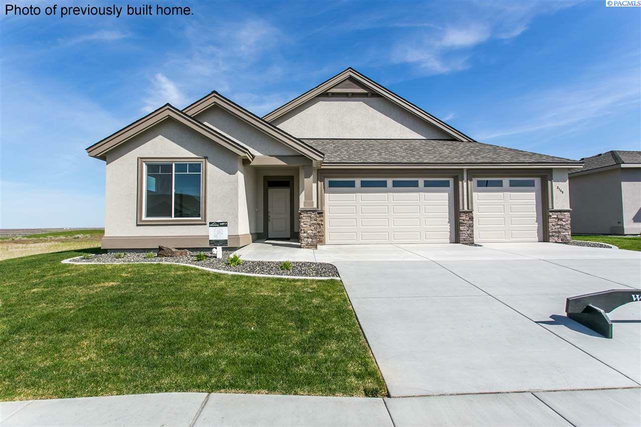 Property Photo:  3107 Deserthawk Loop  WA 99354 