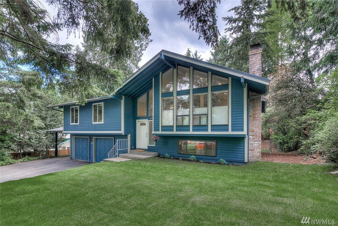 Property Photo: 3315 NE Arrowhead Dr WA 98311