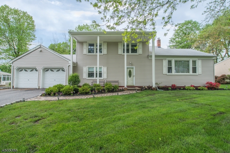 Property Photo: 6 Lodge Ln NJ 07054