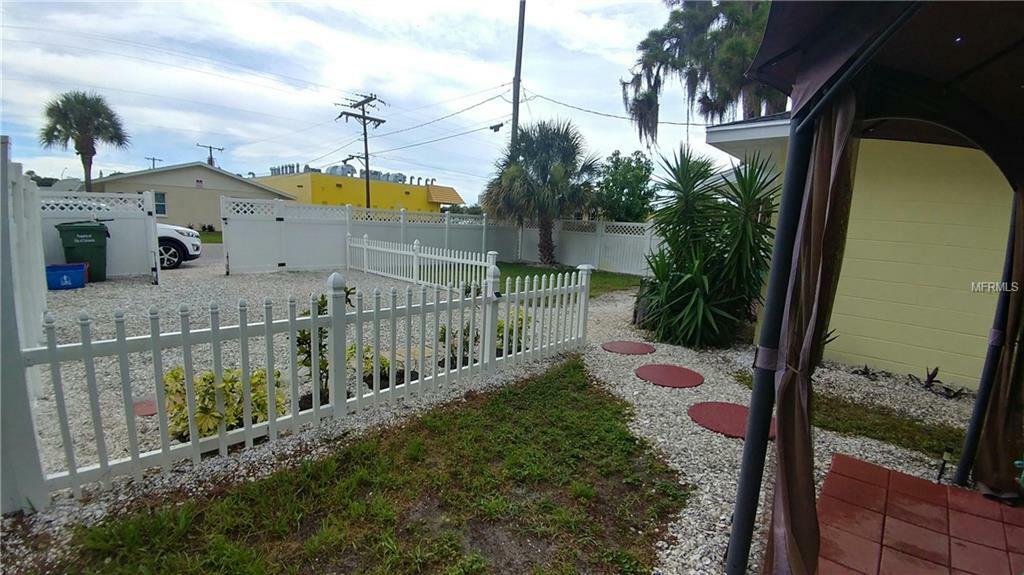 Property Photo: 1067 Putnam Drive FL 34234