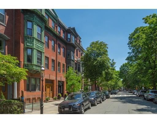 Property Photo:  23 Monument Sq 2  MA 02129 