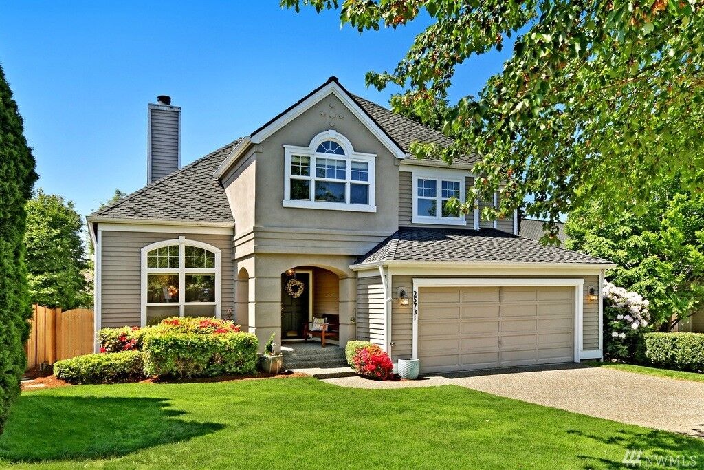 Property Photo:  25731 SE 41st Place  WA 98029 