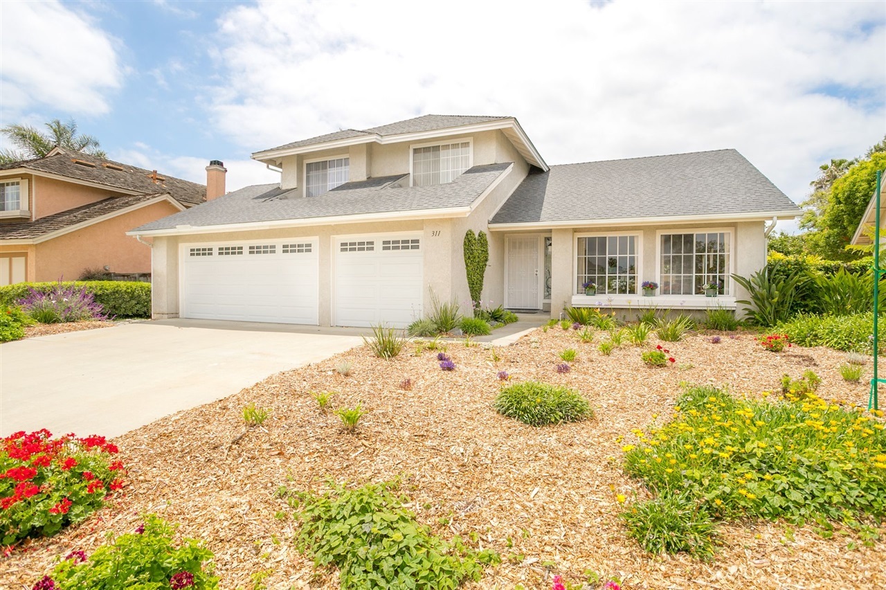 Property Photo:  311 Holiday Way  CA 92057 