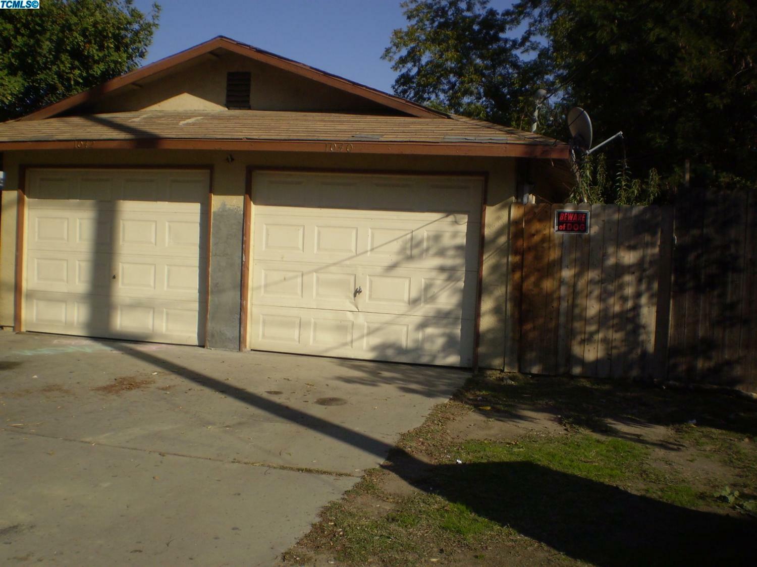 Property Photo:  1040 N Mooney Boulevard  CA 93291 