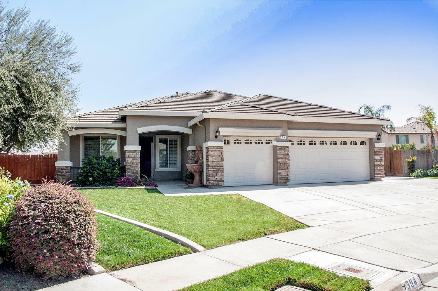 394 Campbell Court  Tulare CA 93274 photo