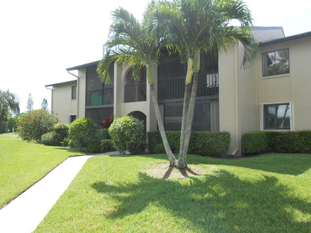 Property Photo: 529 Shady Pine Way A1 FL 33415