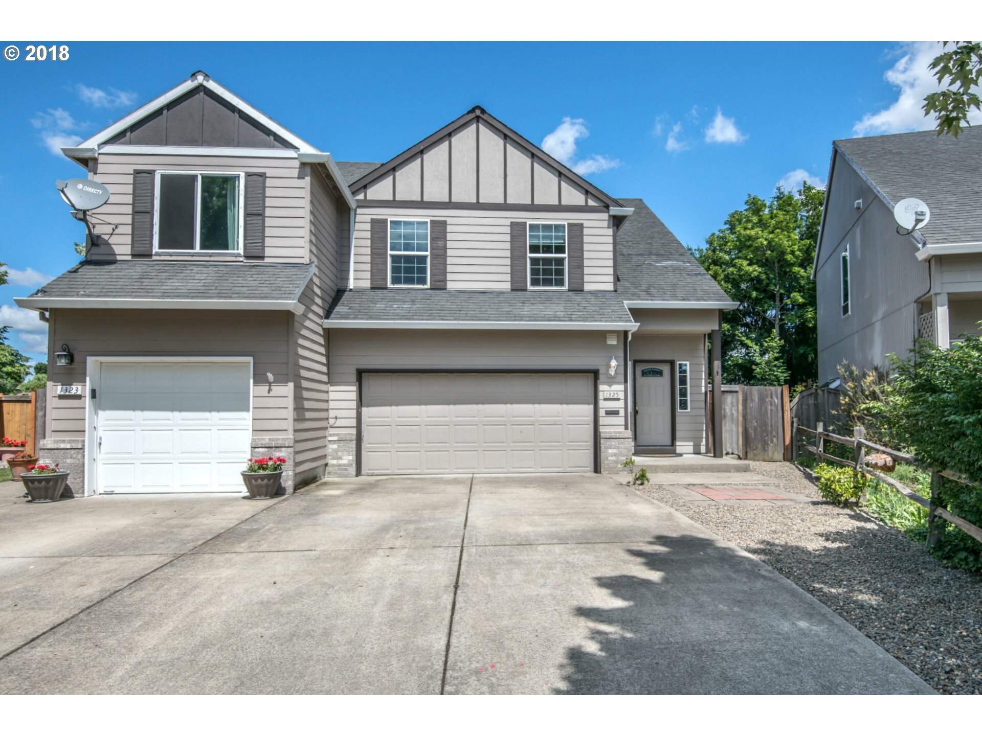 Property Photo: 1325 NE Birkshire Ct OR 97124