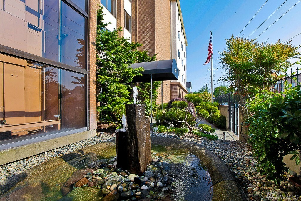 Property Photo:  9023 Mary Ave NW 305  WA 98117 