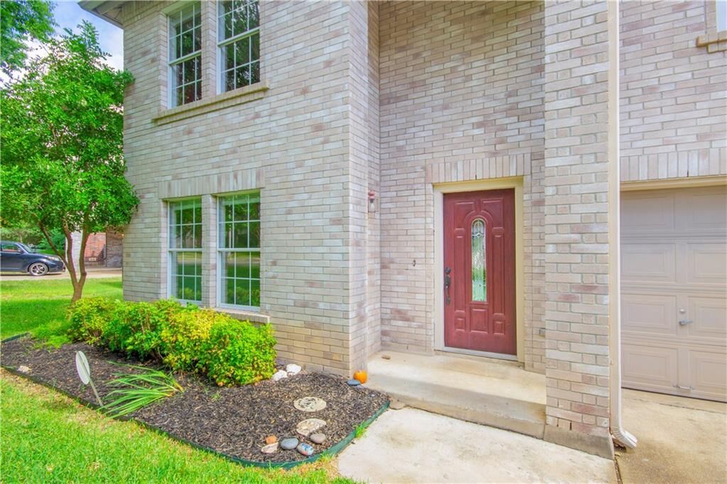 Property Photo:  1111 Welch Way  TX 78613 