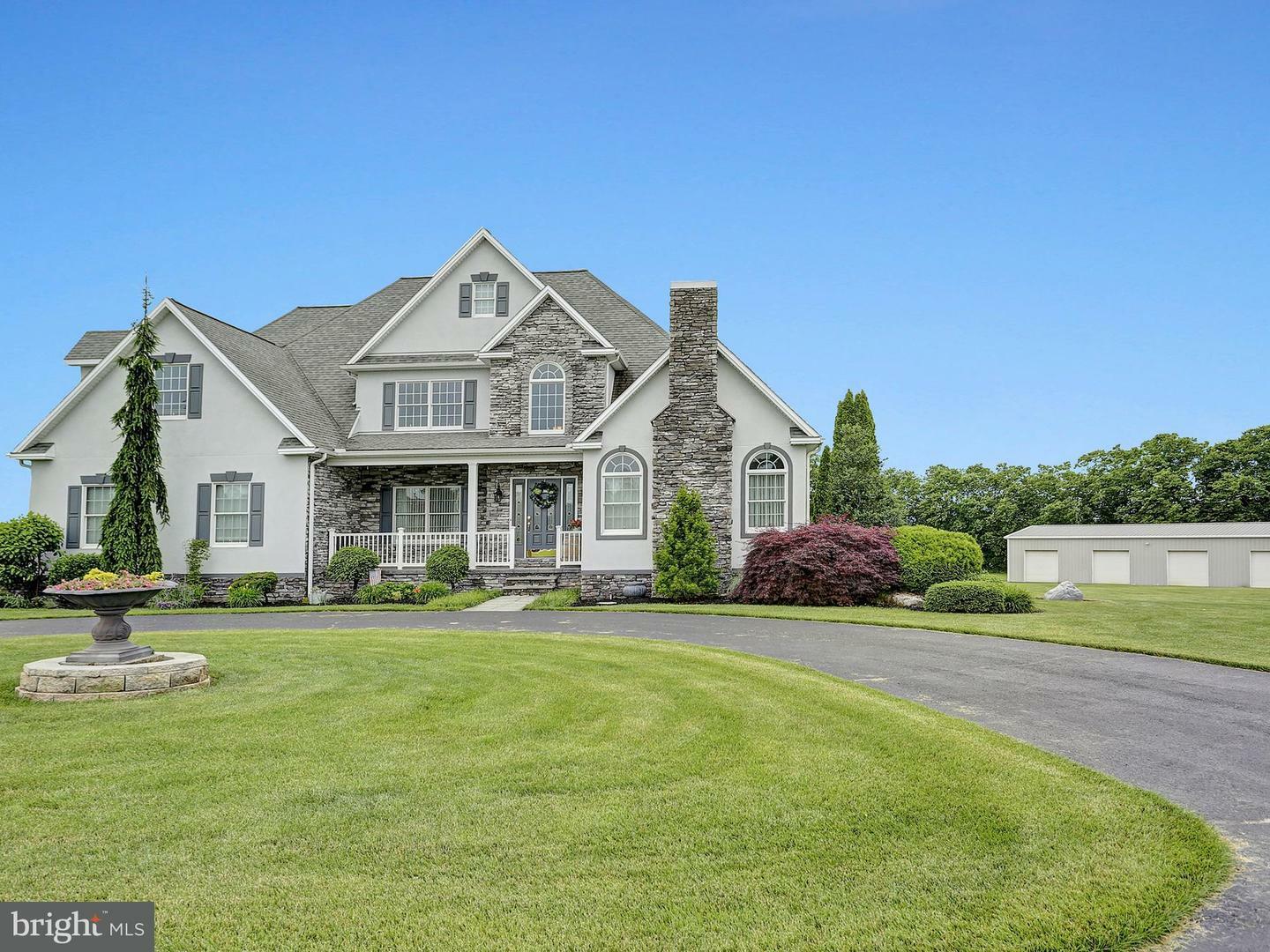 Property Photo: 1365 Valley Road PA 17319