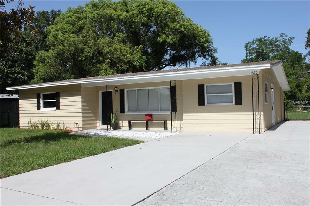 Property Photo: 920 Skyview Drive FL 33510