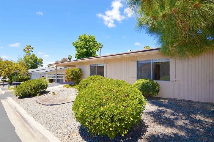 Property Photo:  1894 Fairway Park A  CA 92026 