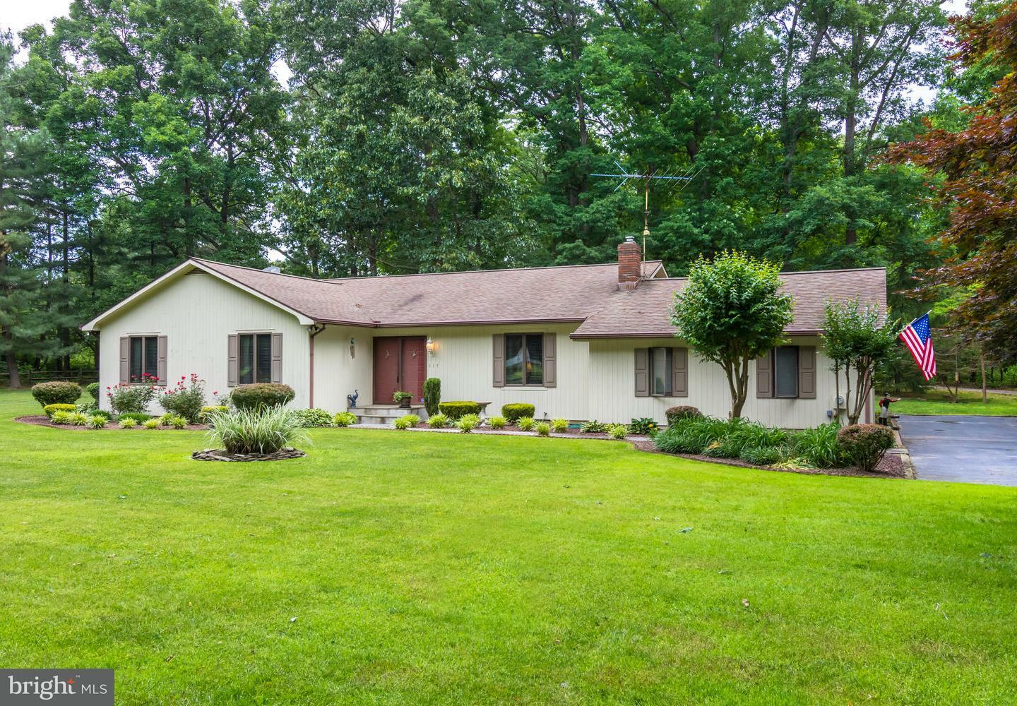 Property Photo:  117 Holly Court  MD 21620 