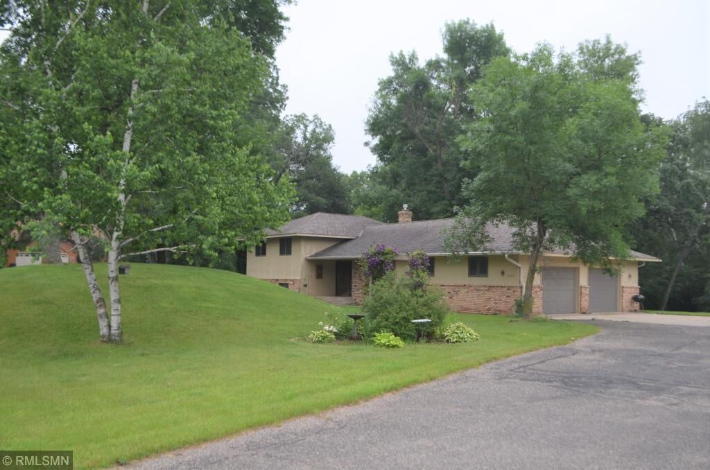 Property Photo:  2517 58th Street NE  MN 55313 