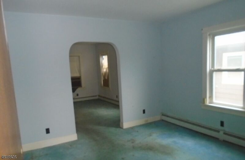 Property Photo:  25 Comfort Pl  NJ 07011 