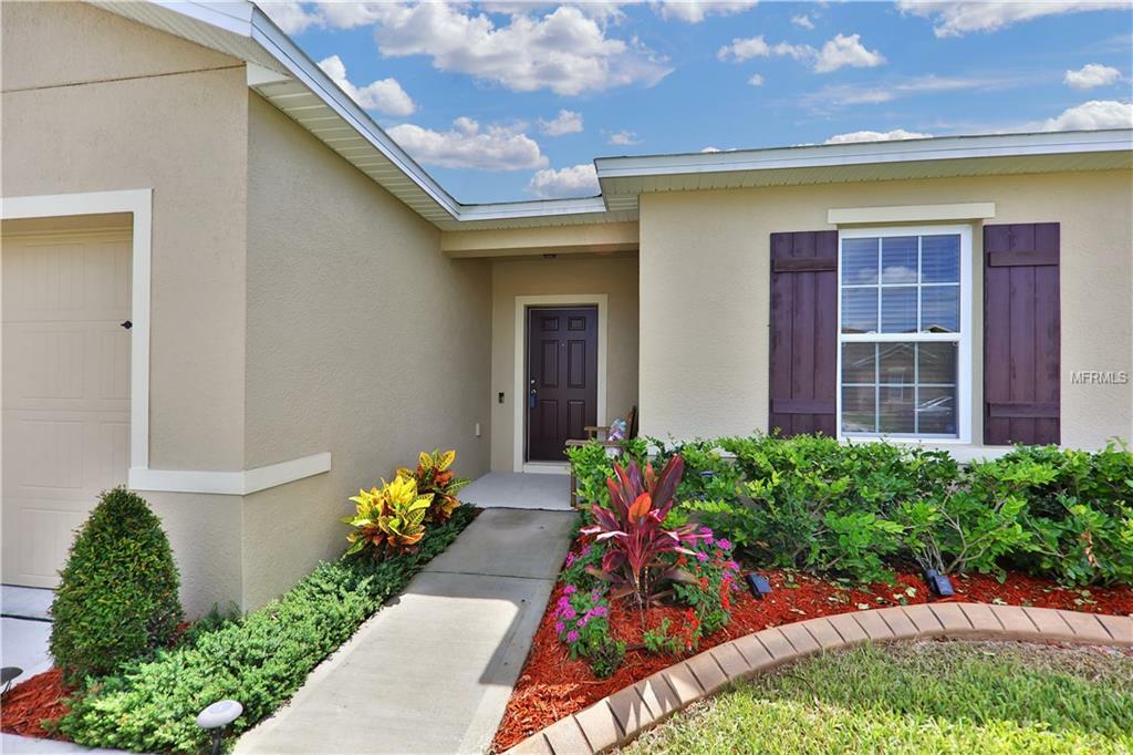 Property Photo:  5752 Lakeside Landings Boulevard  FL 33881 