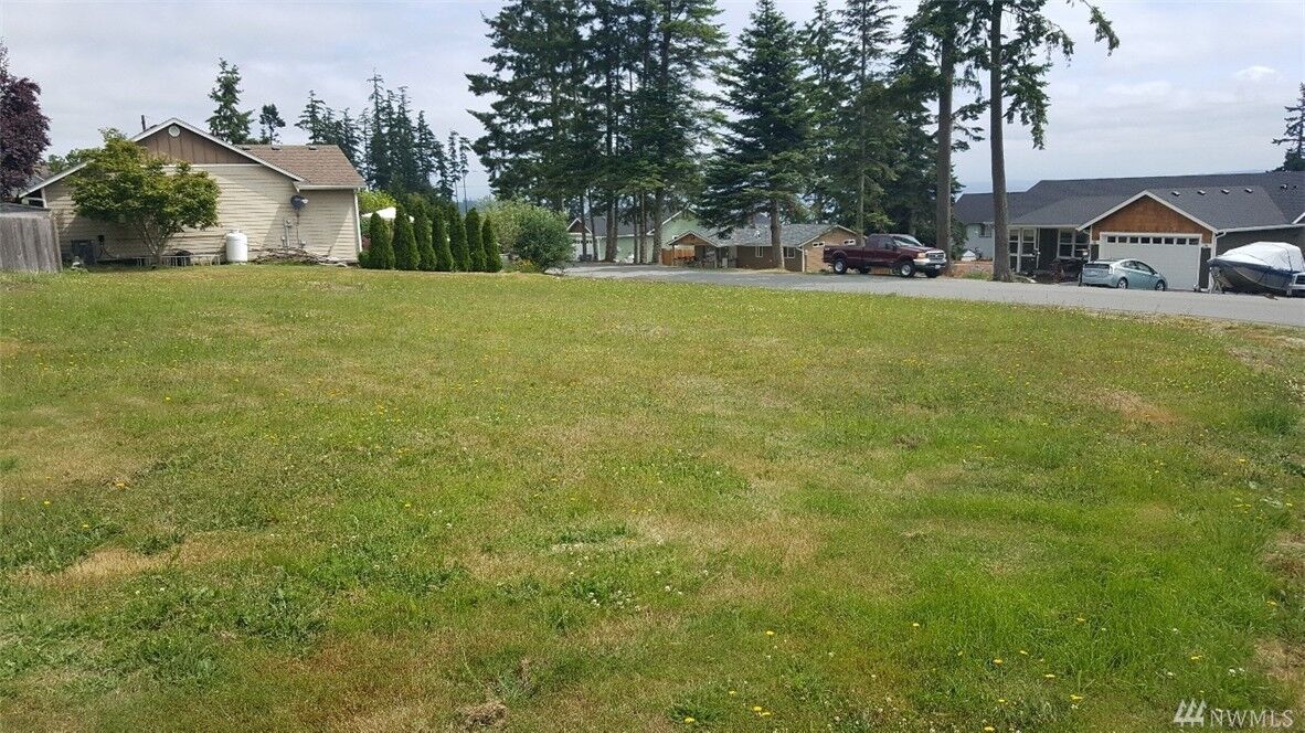 Property Photo: 1044 Cascade Lane WA 98282