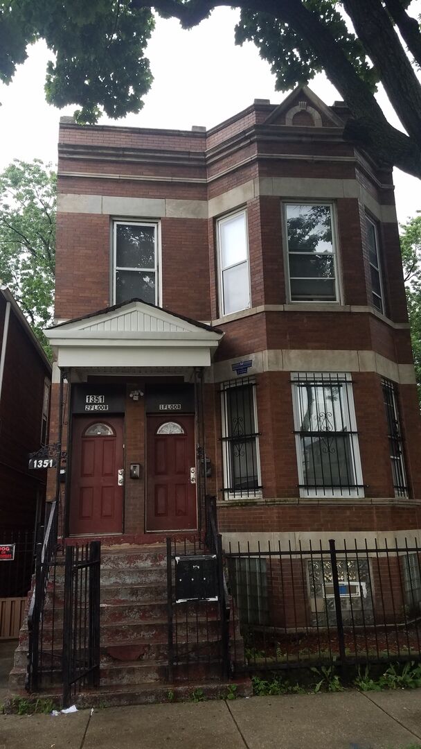 Property Photo:  1351 Karlov Avenue  IL 60623 